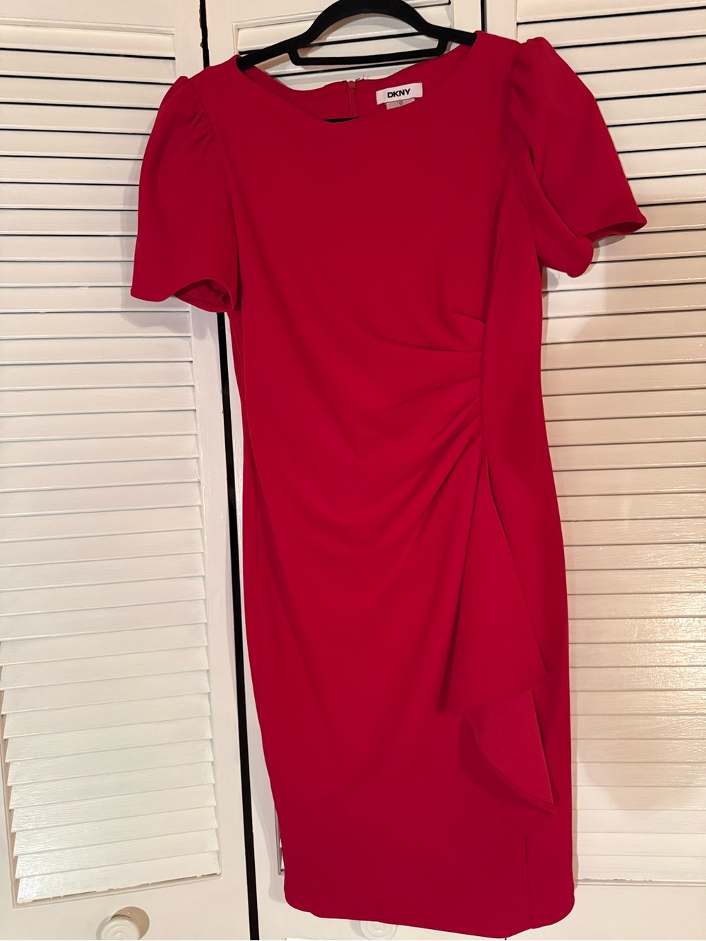 DKNY Apple Red Puff-Sleeve Ruched Sheath Dress